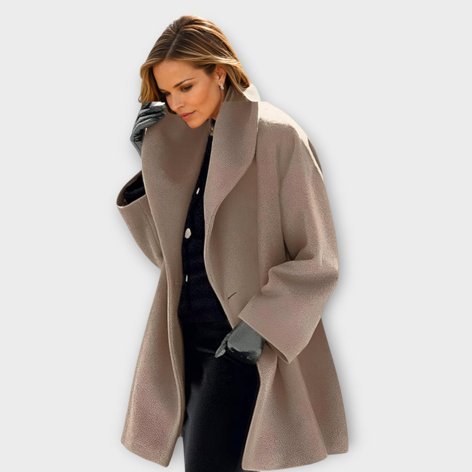 Women's long open-front coat with wide lapels and long sleeves