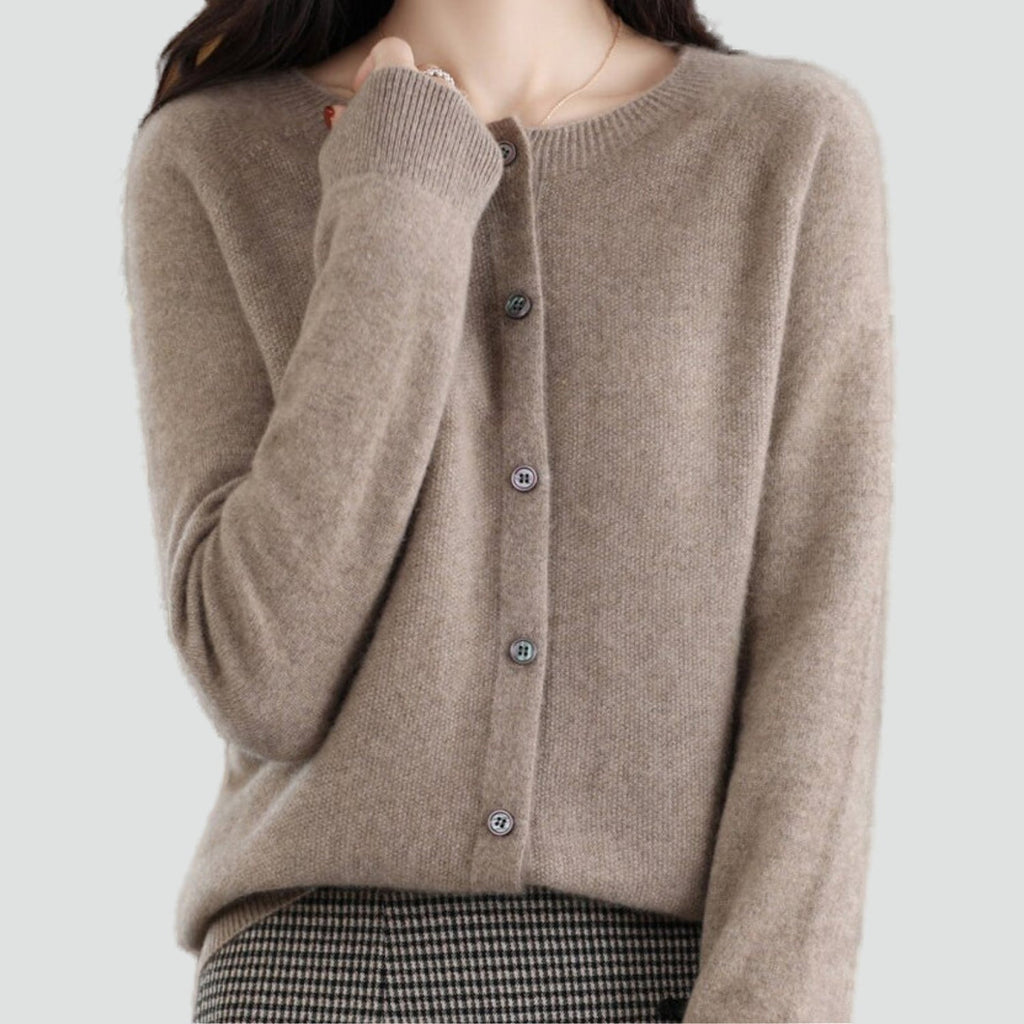 Women's long-sleeve knitted button-front cardigan with V-neckline