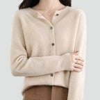 Women's long-sleeve knitted button-front cardigan with V-neckline