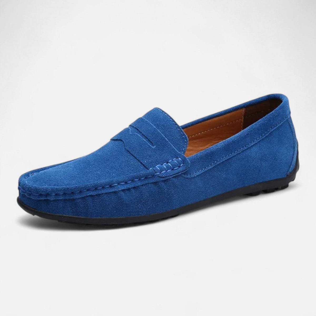 Men's plain slip-on loafer with moccasin stitching and flat sole