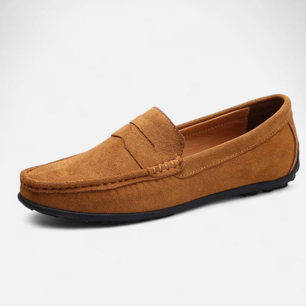 Men's plain slip-on loafer with moccasin stitching and flat sole