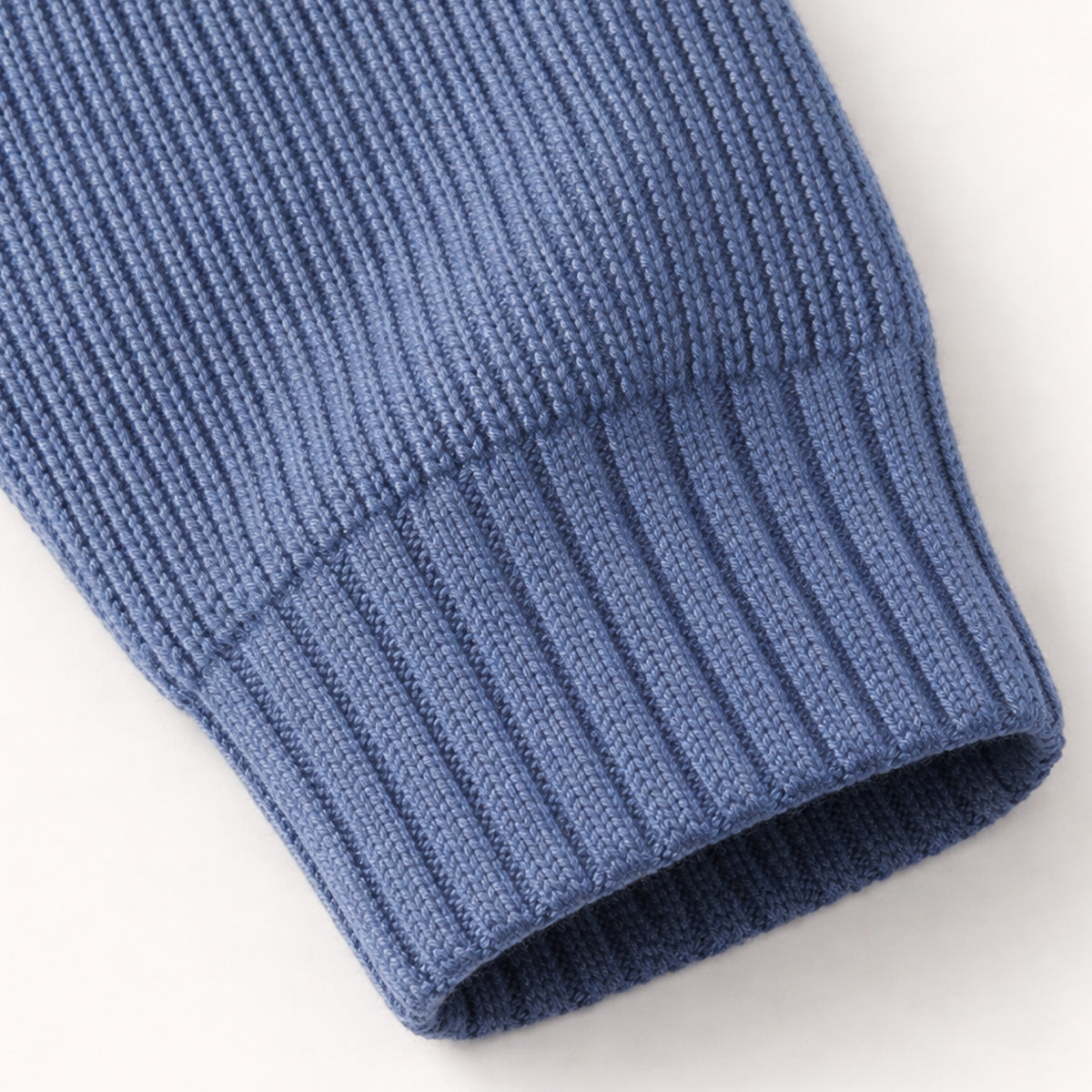 Men's ribbed mock neck half-zip sweater with long sleeves