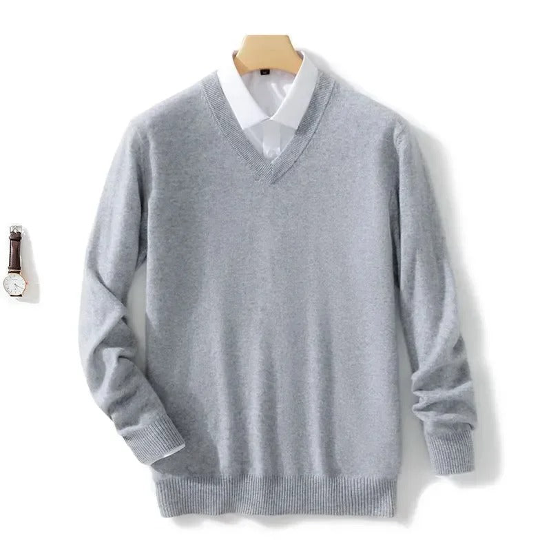 Men's plain V-neck jumper with long sleeves and ribbed trims