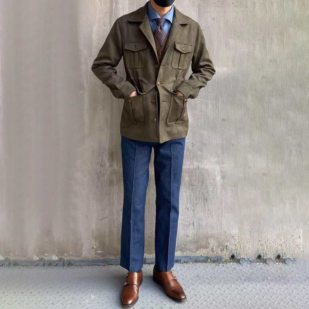 Men's utility hunting jacket with notched lapels, four flap pockets and button front
