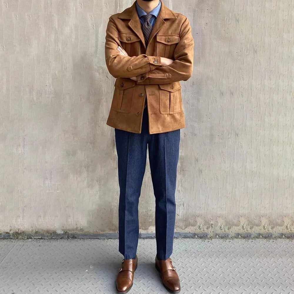 Men's utility hunting jacket with notched lapels, four flap pockets and button front