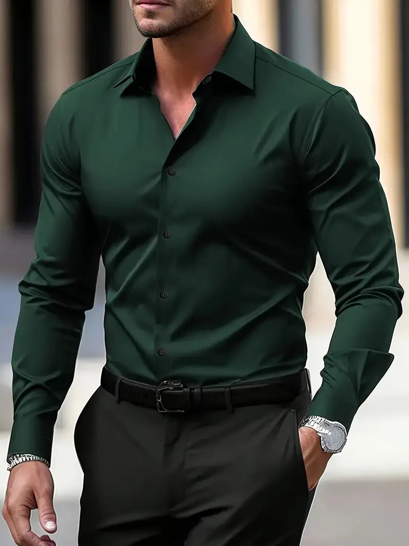 Men's tailored long sleeve shirt with spread collar and button front
