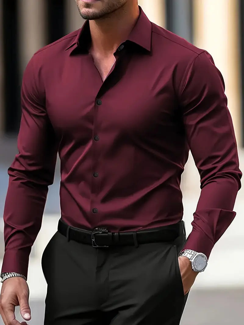 Men's tailored long sleeve shirt with spread collar and button front