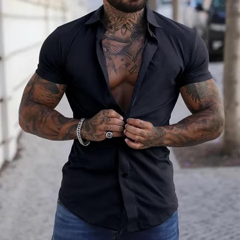 Men's slim fit short sleeve button shirt with pointed collar and curved hem