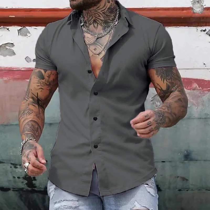 Men's slim fit short sleeve button shirt with pointed collar and curved hem