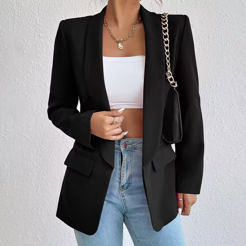 Women's open front long sleeve blazer with notched lapels and flap pockets