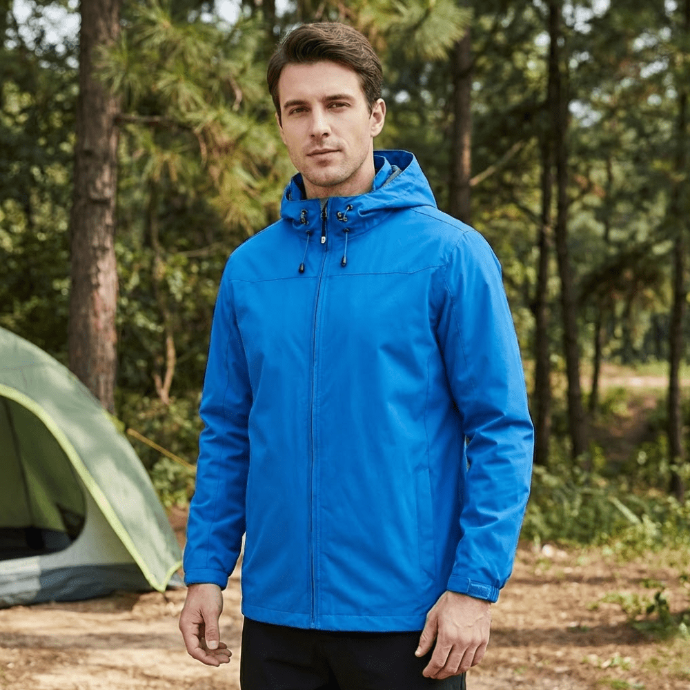 Men's hooded shell jacket with front zip, long sleeves and adjustable drawcords