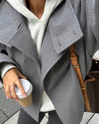 Women's stand collar button jacket with long sleeves and hip-length cut