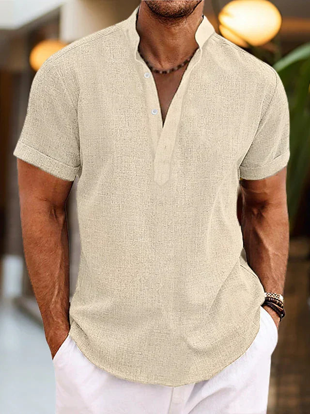 Men's short sleeve Henley shirt with Mandarin collar and textured finish