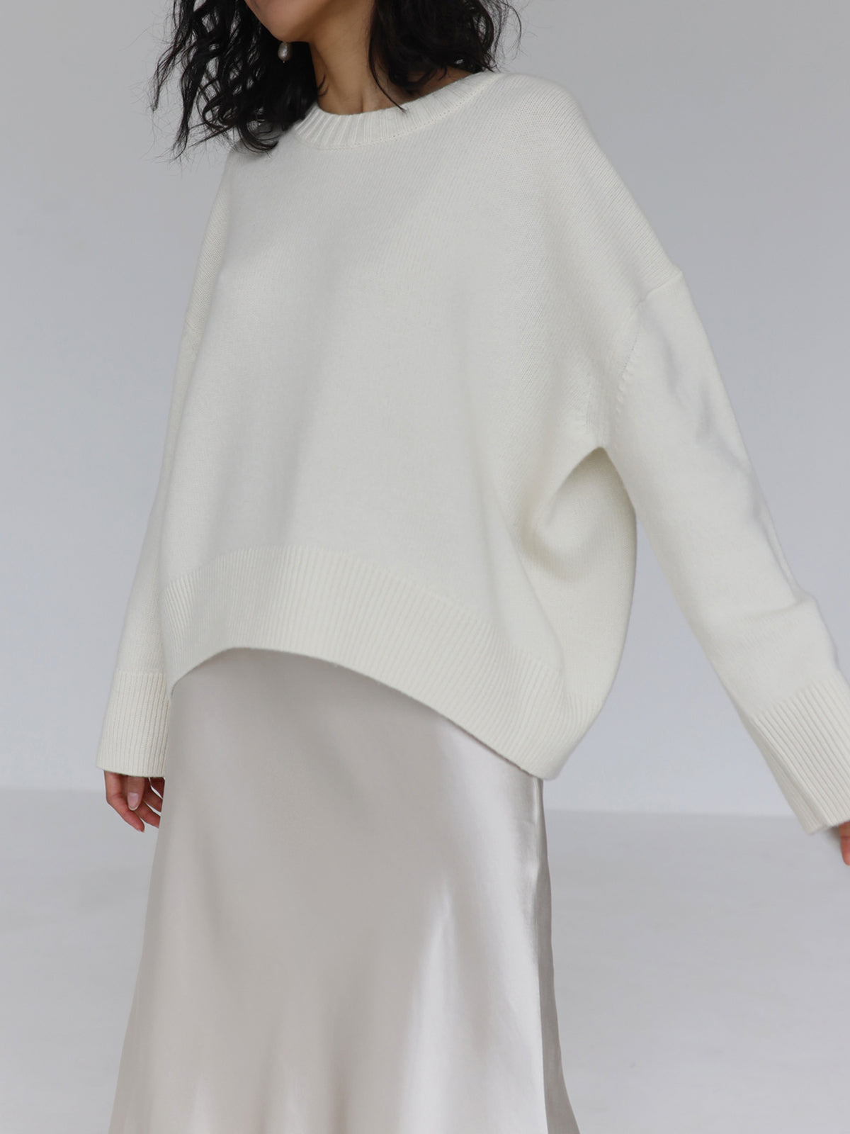 Women's plain knit pullover sweater with crew neck, long sleeves and ribbed trims