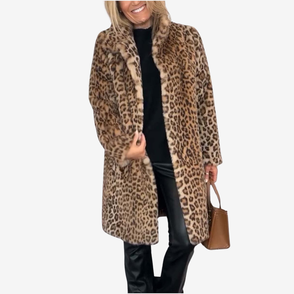 Women's longline leopard print coat with wide collar and long sleeves